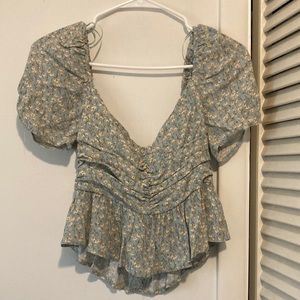 ASTR the label floral crop top